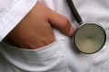 Veselības inspekcija brīdina iedzīvotājus par neatļautu ārstniecību Jelgavā