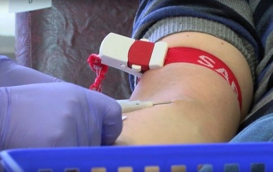 Valstī trūkst donoru asins rezervju