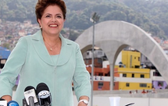 Brazīlijas Senāts prezidenti Rusefu atstādina no amata