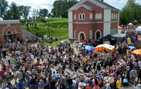 Ar plašu vērienu izskanējis festivāls „Dinaburg–1812”