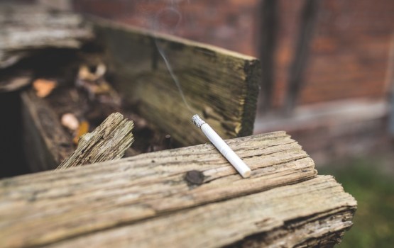 Pētījums: 49% Latvijas iedzīvotāju nesmēķē 