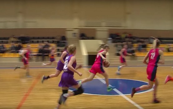“Daugavpils Universitātes” basketbolistes ir nonākušas turnīra tabulas vpirmajā vietā