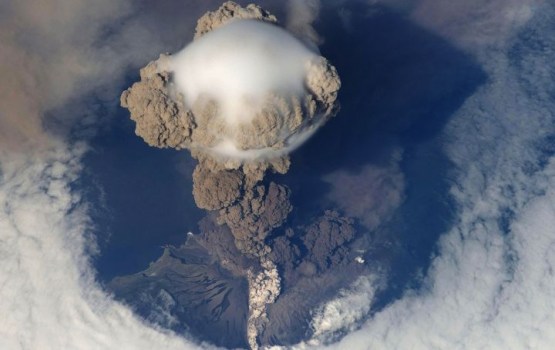 Kamčatkā atmodies 200 gadus snaudošs vulkāns