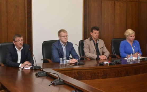 Daugavpilī ārkārtas domes sēdē lems par pirmā vicemēra Eigima atbrīvošanu no amata