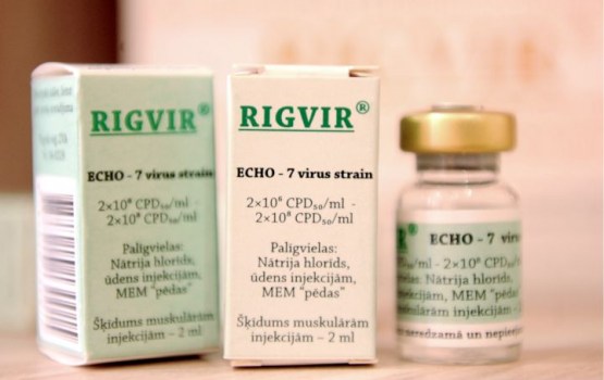 Ministrija neieklausās onkologos, iestājas par «Rigvir»