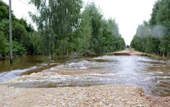 Daudzviet Latvijā upes izgājušas no krastiem