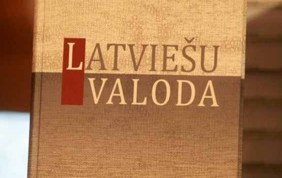 Valdība piekrīt 2019.gadā sākt pāreju uz mācībām latviešu valodā