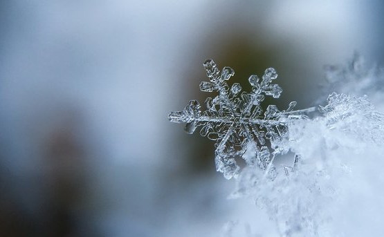 Sestdien būs maz nokrišņu un kļūs nedaudz siltāks