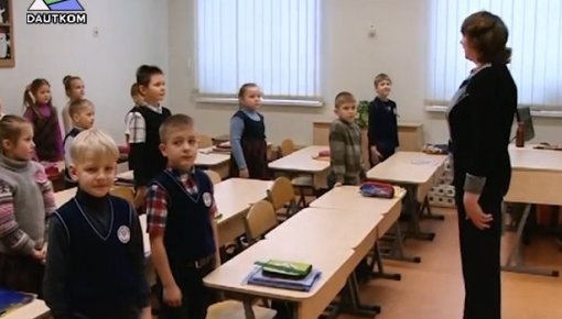 Ir sākusies pirmklasnieku reģistrācijas:kas ir jāzina vecākiem? (video)