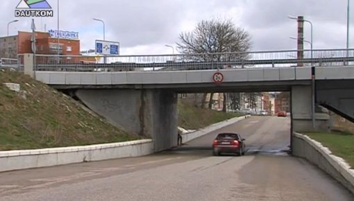 Vienības tilta tehniskais stāvoklis (video)