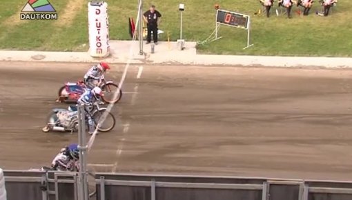 Daugavpils "Lokomotīve" sabrauca Krakovas komandu "Wanda" (video)