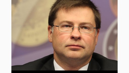 Dombrovskis: situācija Grieķijā neapdraud eiro zonas stabilitāti