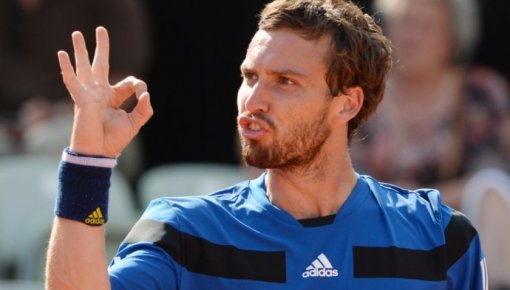 Ernests Gulbis jaunākajā ATP rangā pakāpies par vienu pozīciju