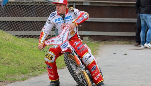 Andžejam Ļebedevam lielisks mačs Elitserien čempionātā