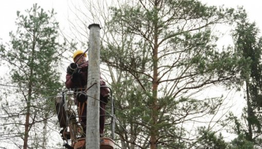 Rīgā traucēta elektroapgāde aptuveni 1500 "Sadales tīklu" klientu