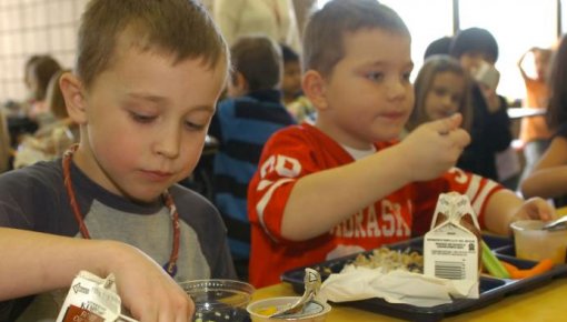 No jaunā mācību gada brīvpusdienas nodrošinās arī 4.klases skolēniem