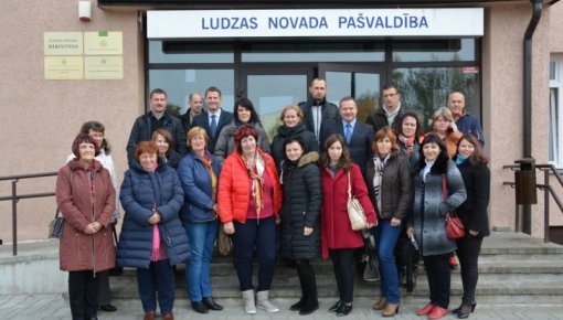 Ludzas novada pašvaldību apmeklēja Krustpils novada delegācija