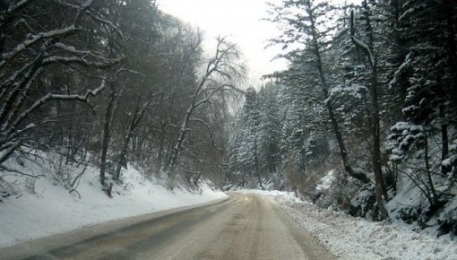 Autobraucēju ievērībai: braukšanas apstākļi kopumā apmierinoši