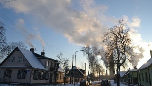 Lielākā daļa sākumskolas skolēnu šodien apmeklē skolu