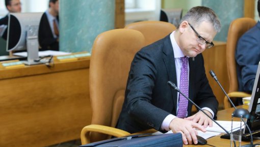 Saeima izdod Belēviču sodīšanai par iespējamu interešu konfliktu