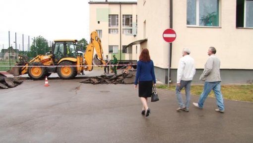 Izglītības iestādēs uzsākta gatavošanās jaunajam mācību gadam