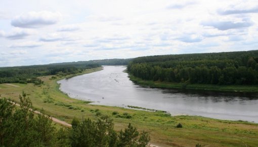 Ūdens temperatūra Daugavā pie Krāslavas pakāpusies līdz nepilniem +20 grādiem