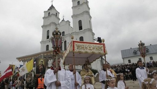 Valsts galvenās amatpersonas piedalīsies svētku pasākumos Aglonā