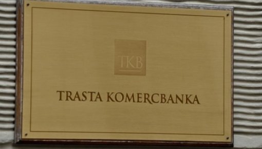 'Trasta komercbankā' arestēti 11 miljoni aizdomīgas naudas