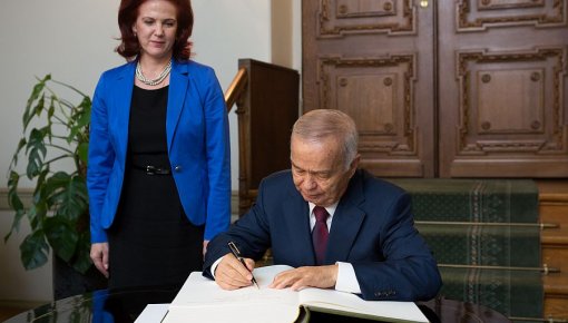 Diplomāti: Uzbekistānas prezidents Karimovs ir miris