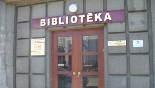 Literatūras izstāde no cikla "Novadnieki – mēneša jubilāri"