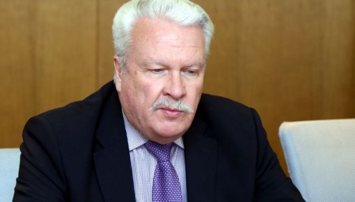 KNAB nesāks kriminālprocesu par Dūklava, iespējams, nedeklarēto īpašumu