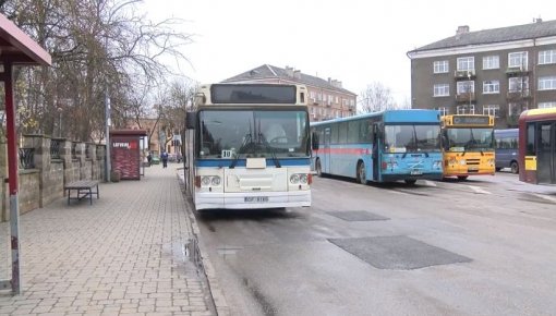 “Daugavpils satiksme” papildinās savu autobusu parku (VIDEO)