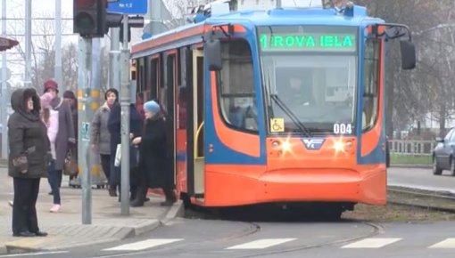 Uzvarētājs tramvaju piegādei “Daugavpils satiksme” kļūs zināms decembrī (VIDEO)