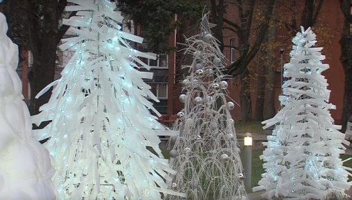 Itāļu jaunieši apguva grafikas un fotodizaina prasmes Daugavpils “Saules skolā” (VIDEO)