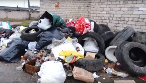 Garāžu īpašniekus aicina noslēgt līgumus par atkritumu izvešanu (VIDEO)