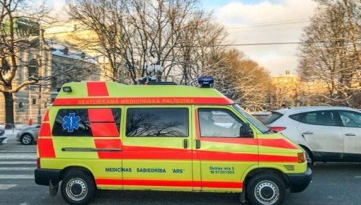 Nepilnu divu mēnešu laikā aukstums prasījis 18 cilvēku dzīvības
