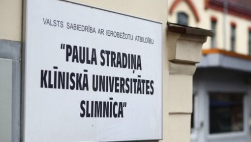 'Uzņemšanā aizliegts ienākt!': pacientes meitas skarbās pieredzes stāsts