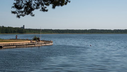 Veikta ūdens kvalitātes pārbaude peldvietās