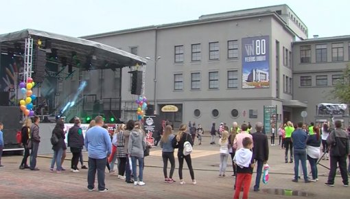 Sestdien tiks aizvadīts tradicionālais jauniešu festivāls “Artišoks” (VIDEO)