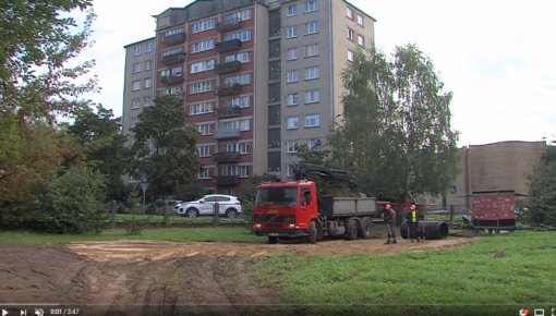 Latgales zoodārzā jau “sākusi darboties” kukaiņu viesnīca (VIDEO)