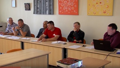 Daugavpils novada sporta pedagogu vidū – daudz jauniešu, lai gan kopumā valstī sporta sfērai trūkst finansējuma (VIDEO)
