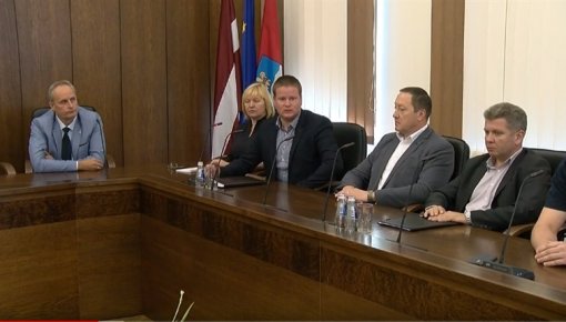 Daugavpils pilsētas domē apspriesti vairāki iedzīvotājus interesējoši jautājumi (VIDEO)