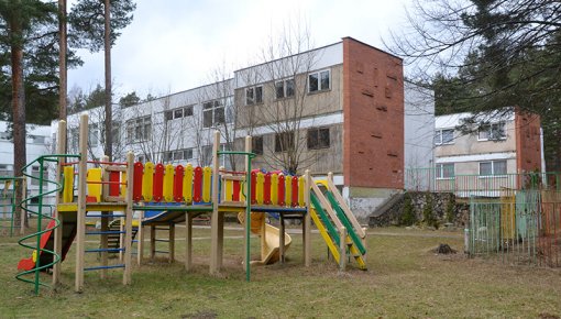 Bērnu namā “Priedīte” rudens brīvdienas sākušās ar Kanādas bruņoto spēku viesošanos