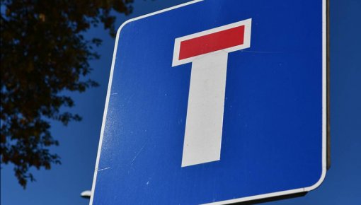 Autotransporta kustības ierobežojumi uz Vienības tilta un Piekrastes ielā