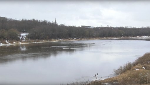 Uzklausot iedzīvotāju iebildumus mainīs Ruģeļu dambja būvprojektu (VIDEO)