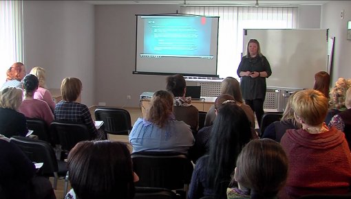 Bibliotekāri apgūst iemaņas medijpratībā (VIDEO)