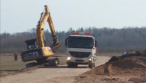 Norit ceļa atjaunošanas darbi Viļakas novada Medņevas pagasta centrā (VIDEO)