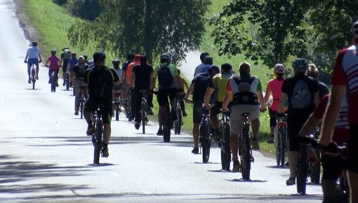 Ar velobraucienu popularizē “Luknas ezera loku” (VIDEO)