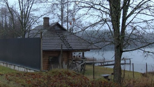 Ūdenstilpju robežjoslā būvniecība ierobežota (VIDEO)