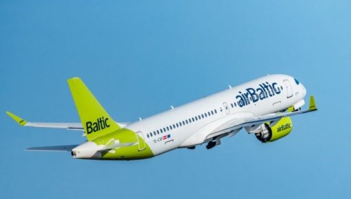 “airBaltic” atceļ teju 5000 lidojumu vasaras sezonā